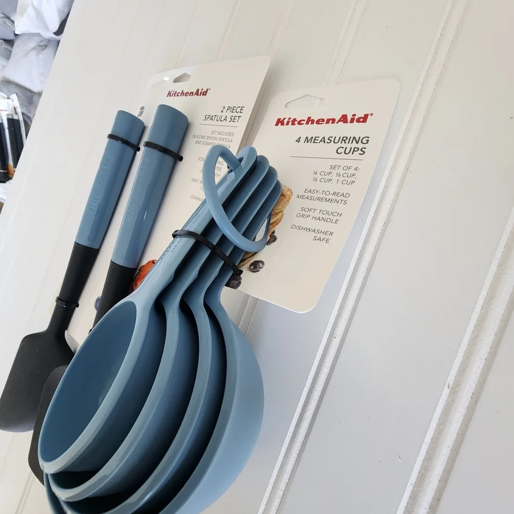 KitchenAid Spatula Set in Blue (2 piece set) & 4 measuring cups kitchen …